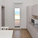 Welcomely - Paola B Διαμέρισμα Costa Rei