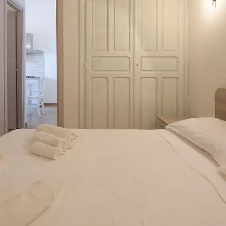 Welcomely - Paola B Apartamento *